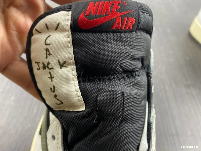 Air Olive Jordan x 1 Travis OG DZ4137-106 Low WMNS Scott 0825
